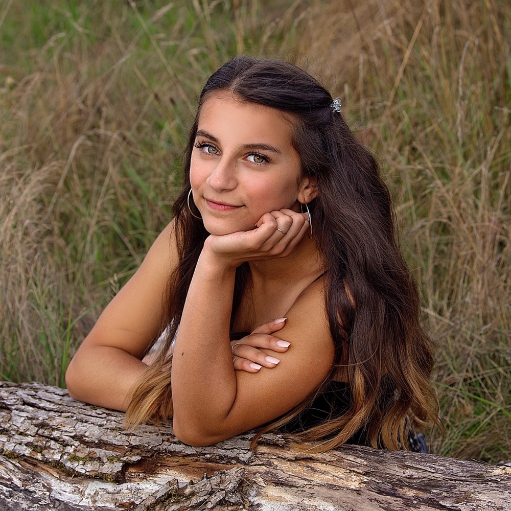 Meet your Posher, Malia